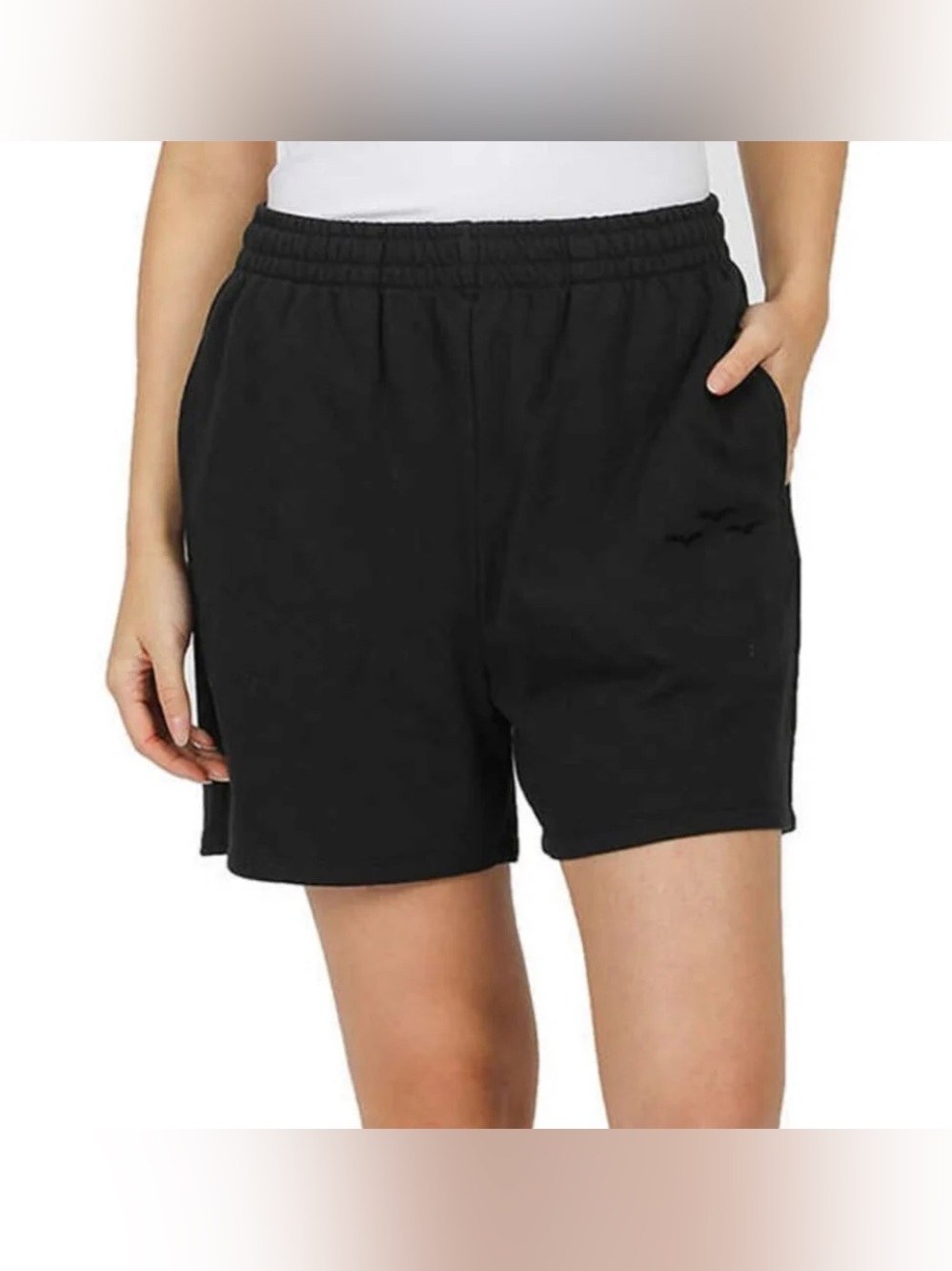 Women's Black Athletic Elastic-Waist Shorts with Pockets